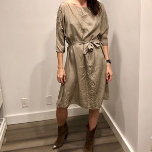 Sula Loose Silk Dress With Belt